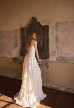 Tiare Wedding Gown By Pollardi Bridal Daria Karlozi Corset & Skirt 2pcs 