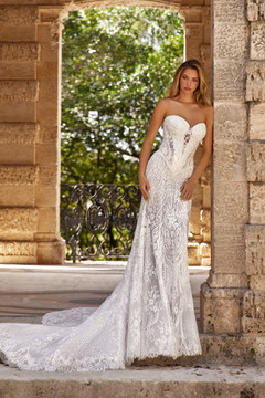 Delilah Wedding Dress by Oksana Mukha (call for price) with detachable skirt