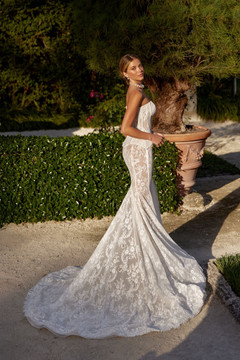 Felicia Wedding Dress by Oksana Mukha 