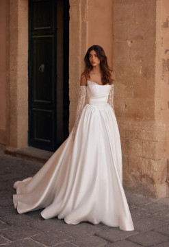 Velantra Wedding Dress By Ida- Torez By Pollardi Bridal
