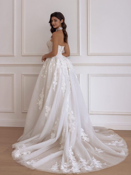 Natalia Lace Wedding Dress