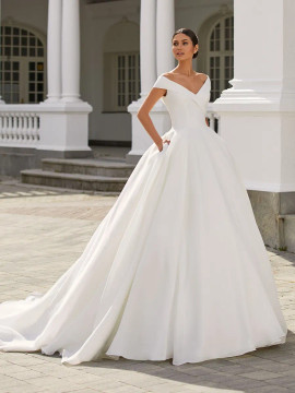 Farrah Wedding Gown by Pronovias Barcelona Bridal 