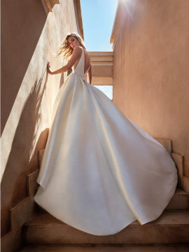 Nevado Mikado Ballgown With Low Back by Pronovias
