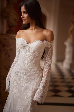 Bianca Wedding Gown by Luce Sposa