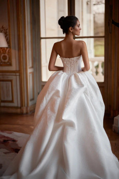 Alana Mikado Asymmetricalby Princess Wedding Dress Luce Sposa