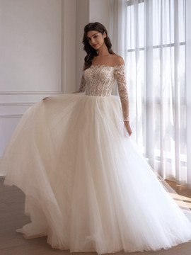 India Off-Shoulder Wedding Dress