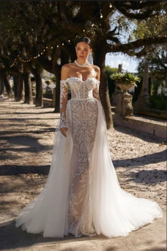 Aurelie Wedding Dress by Oksana Mukha
