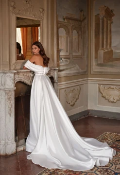 Leuna Mikado Wedding Gown By Ida- Torez By Pollardi Bridal