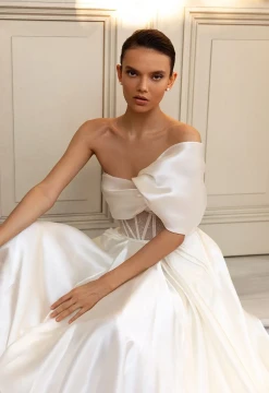 Excitementa  Prado organza Wedding Gown By Ida- Torez By Pollardi Bridal 