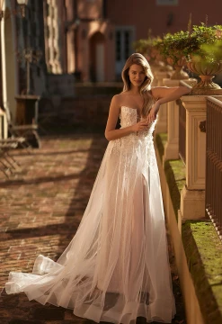 Whimsy Wedding Gown By Daria Karlozi by Pollardi Bridal 