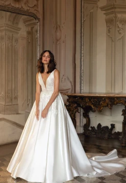 Lorenza Wedding Gown By Pollardi Bridal 