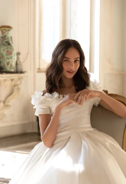 Vincenza Wedding Gown By Pollardi Bridal (online only) 
