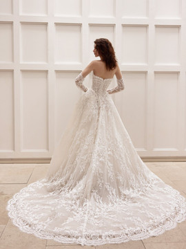 Chloe Wedding Dress