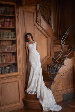 Overlay skirt only ( to match Naely by Luce Sposa (online only )