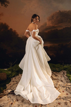 Izara Wedding Dress by Anne Mariee