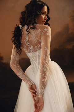 Narida Wedding Dress by Anne Mariee ( online only) 2pcs