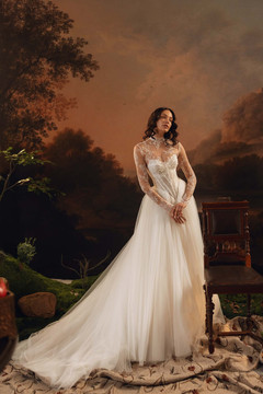 Narida Wedding Dress by Anne Mariee