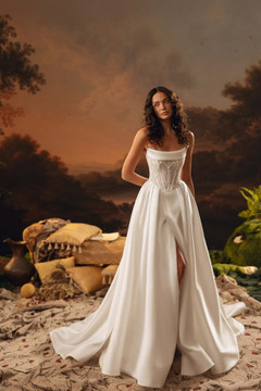 Vitella Wedding Dress by Anne Mariee 