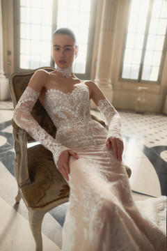 Arabesque Wedding Dress by Wona Concept