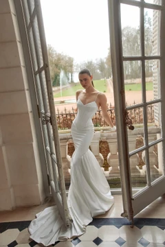 Lior Wedding Dress by Wona Concept