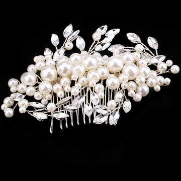 Bridal Floral Leaf Pearl Headpiece