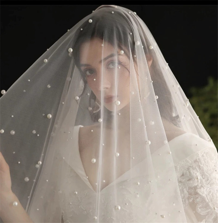 Pearl Ivory 2 Layers 3M Bridal Veil with Blusher