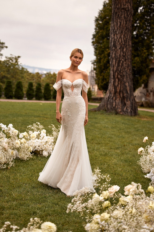 Rochelle Beaded Lace Mermaid Wedding Gown By Luce Sposa | Amazing