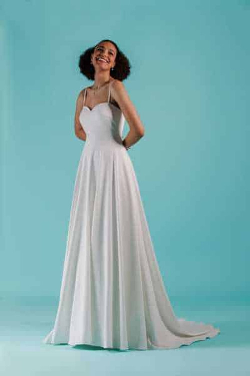 Chiffon A-Line Affordable Wedding Dress DR200516 by Eglantine Bridal France