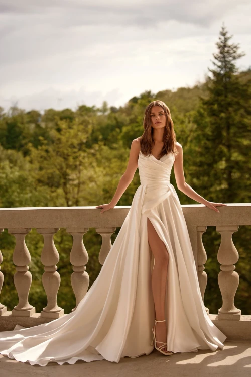 Strelitzia Mikado Wedding Gown By Pollardi Bridal Daria Karlozi 