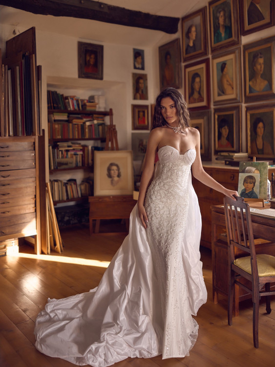 Ithaca Mermaid Wedding Dress with optional Train by Wona Concept -