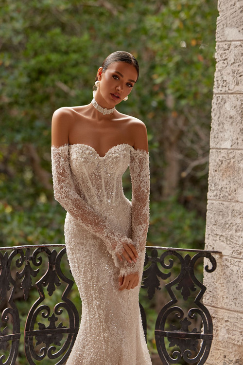 Elowen Fitted Wedding Dress by Oksana Mukha