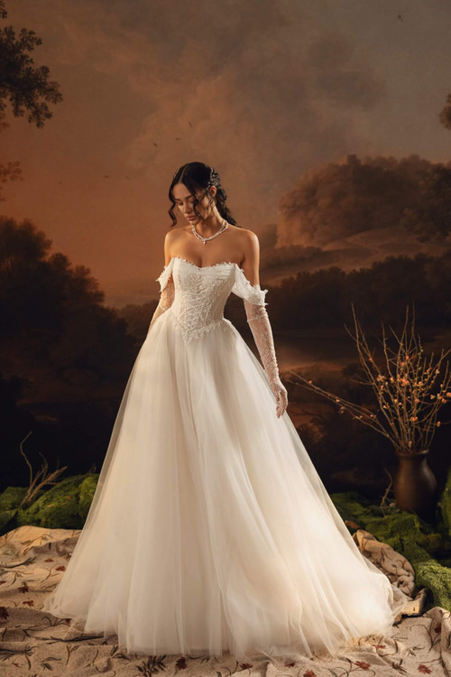 Talisa Wedding Dress by Anne Mariee