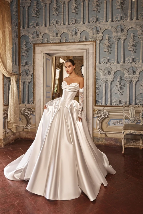 Fiorella Wedding Dress by Oksana Mukha