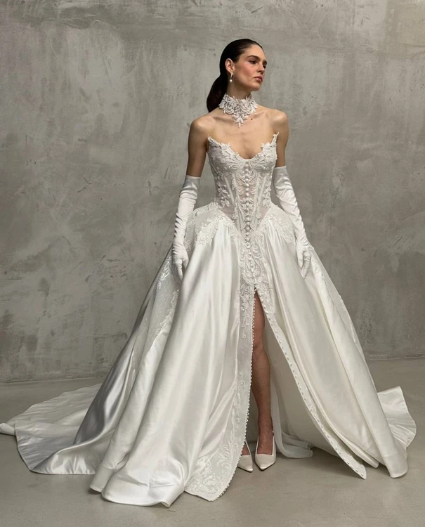 CASA-MILA Wedding Dress by Rara Avis Bridal 