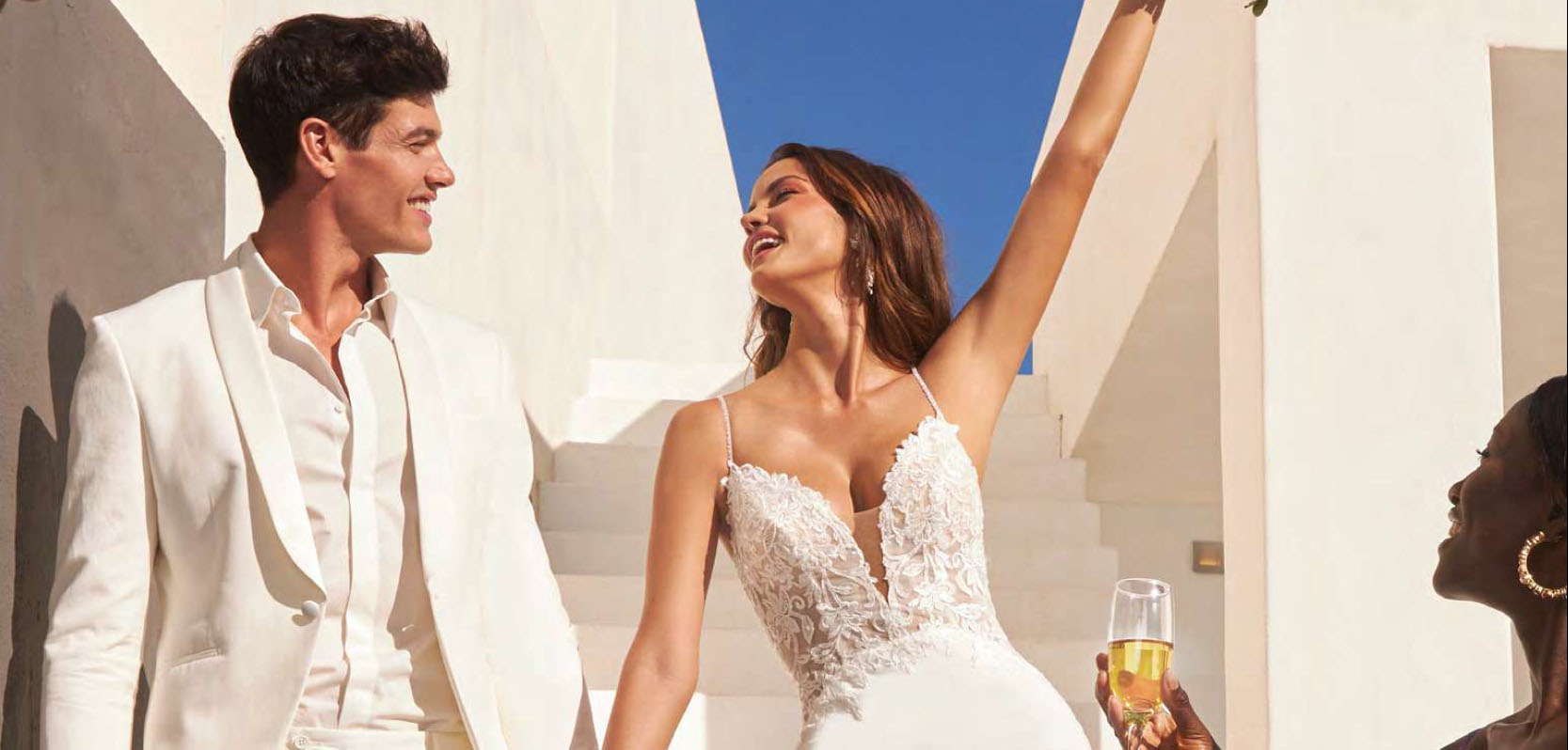 Fashionably Yours Bridal \u0026 Formal Store 