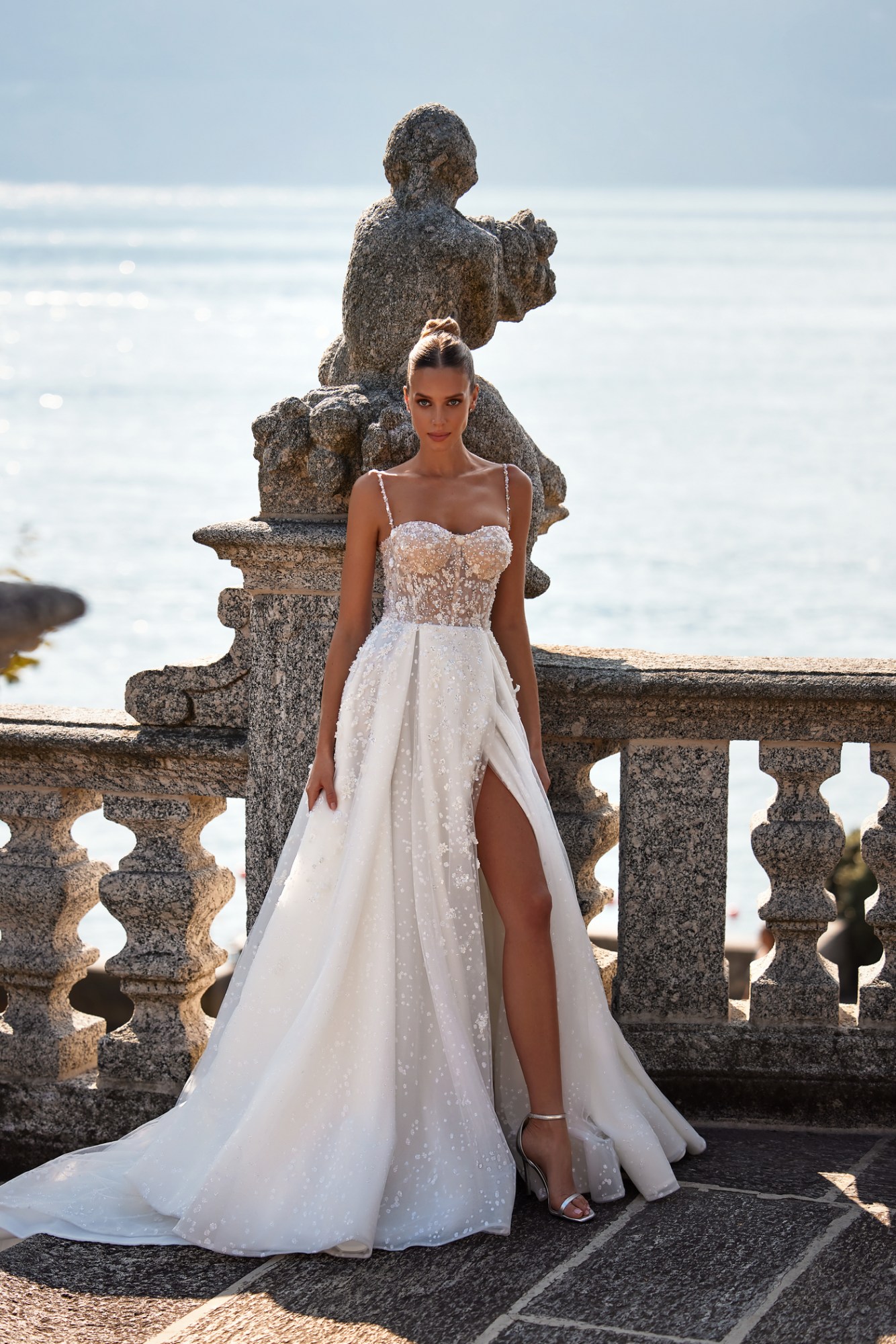 CALYPSO | A-line wedding dress with sweetheart neckline | Pronovias