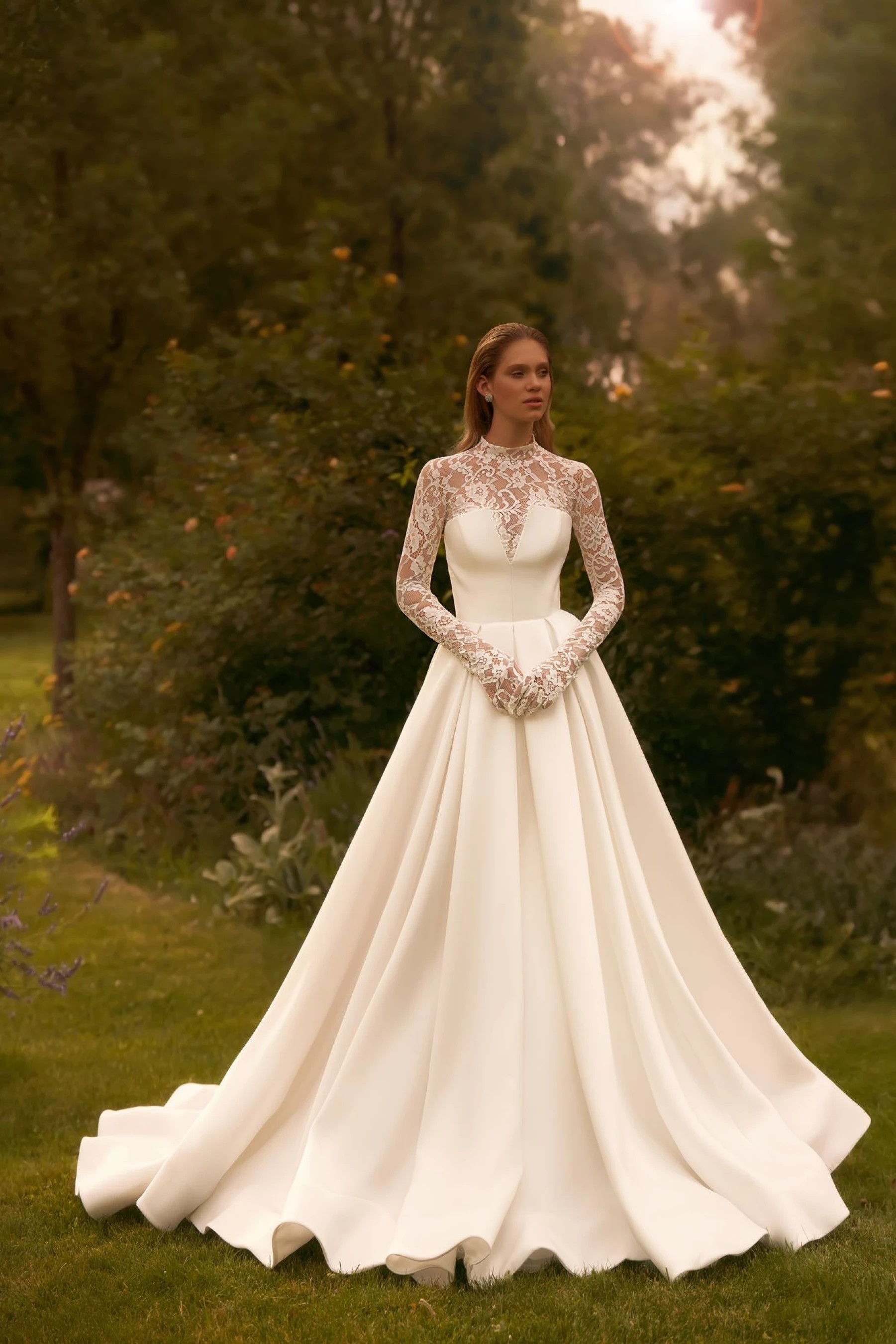 Pure Wedding Gown By Daria Karlozi Pollardi Bridal with Optional lace  bodice | Bridal & Formal Wear