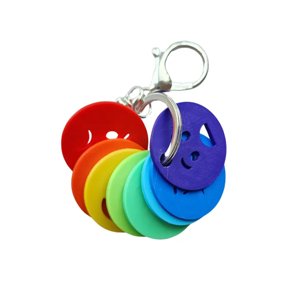 The Emotions Keyring features eight colour-coded discs with clear facial expressions so users can show the emotion that fits best in the moment.