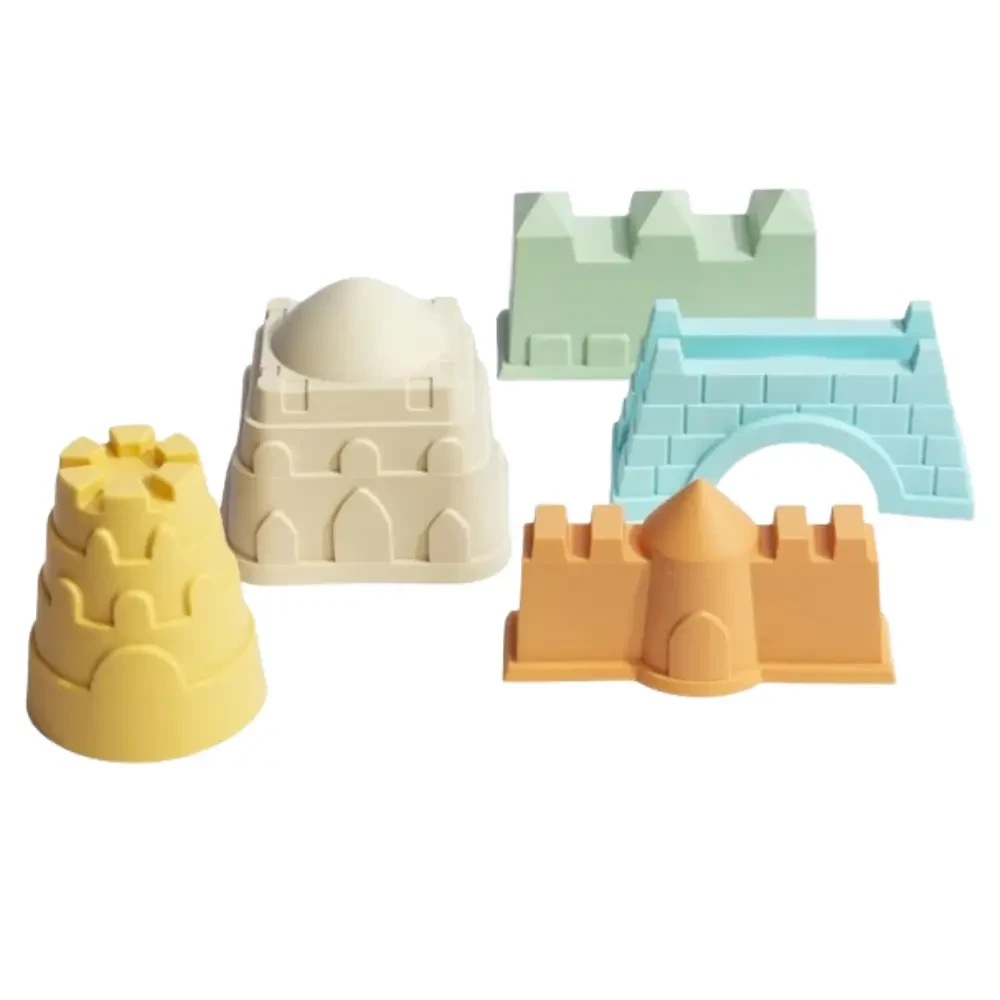 Build, tip and create with this 5-piece Silicone Sand Castle mould set. BPA-free, flexible and easy for little hands to use at the beach or sandpit.