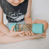 Jellystone DIY Calm Down Bottle - Green includes all the creative elements required to create a sensory bottle perfect for your child.