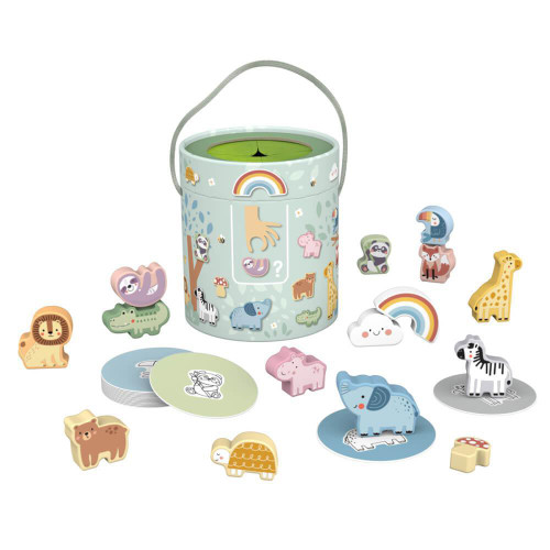 Watch as your child's imagination flourishes while they immerse themselves in imaginative play with the My Forest Friends Animal Touch & Match Mystery Bucket.