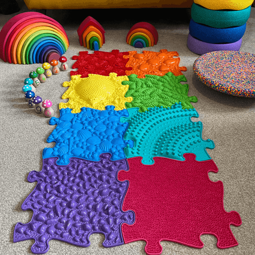 Muffik Rainbow Sensory Play Mats Set promotes creative play which is vital in developing physical, emotional and cognitive skills.