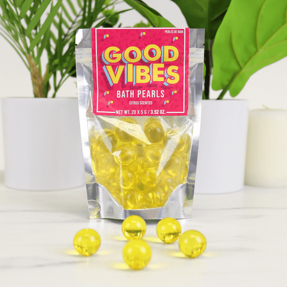 Revive the effervescent spirit of the 90's and add some good vibes to your bath-time routine with our Good Vibes Bath Pearls.