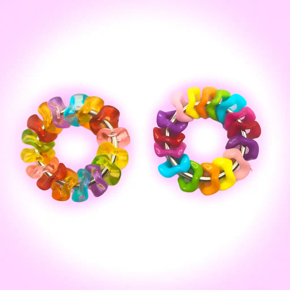 Dinky Things Fidgets - Wave is a fun fidget with cute little waved beads that are super satisfying to twist and twirl.