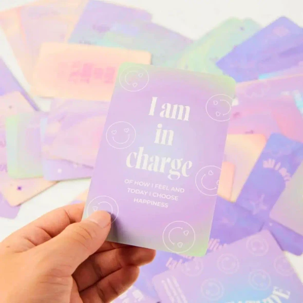 Help teens build confidence, resilience and self-worth with this beautiful set of 60 daily Teenager Affirmation Cards. Perfect for emotional wellbeing, mindfulness and positive self-talk.