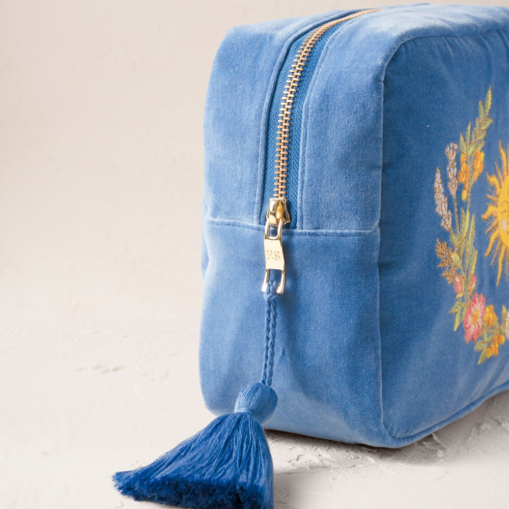 Elizabeth Scarlett Floral Sun Goddess Velvet Wash Bag - Cornflower