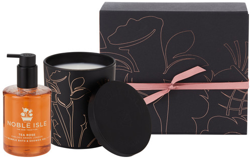 Noble Isle Wrapped Roses Gift Noble Isle Wrapped Roses Gift