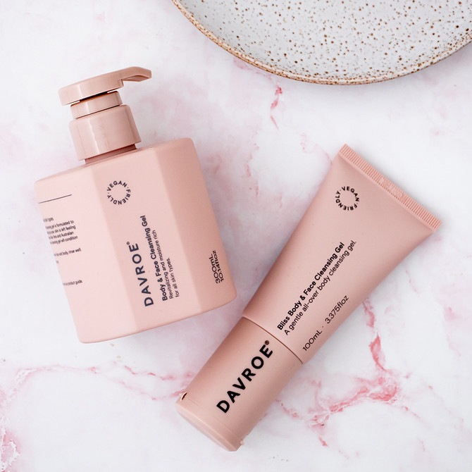 DAVROE Body & Face Cleansing Gel 300ml