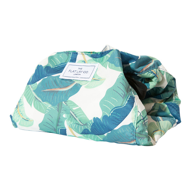 THE FLAT LAY CO. Drawstring Flat Lay Makeup Bag - Tropical Leaves