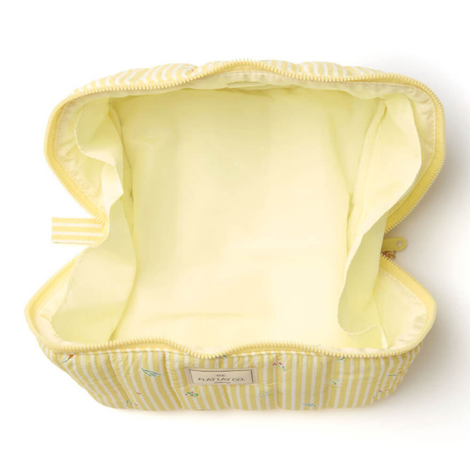 THE FLAT LAY CO. Marshmallow Makeup Box Bag - Flora